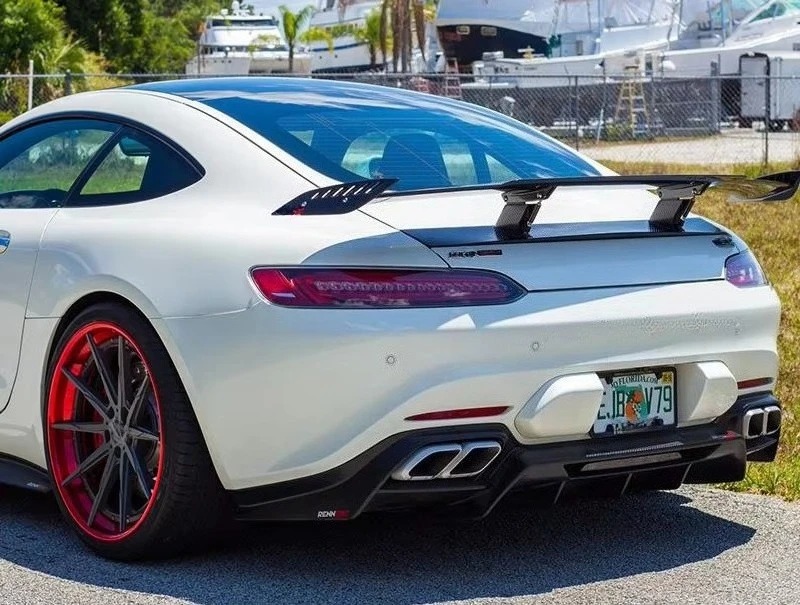 High Quality Carbon Fiber Rear Trunk Spoiler Wing for  GT GTS  R Style Factory Price Good Fitment